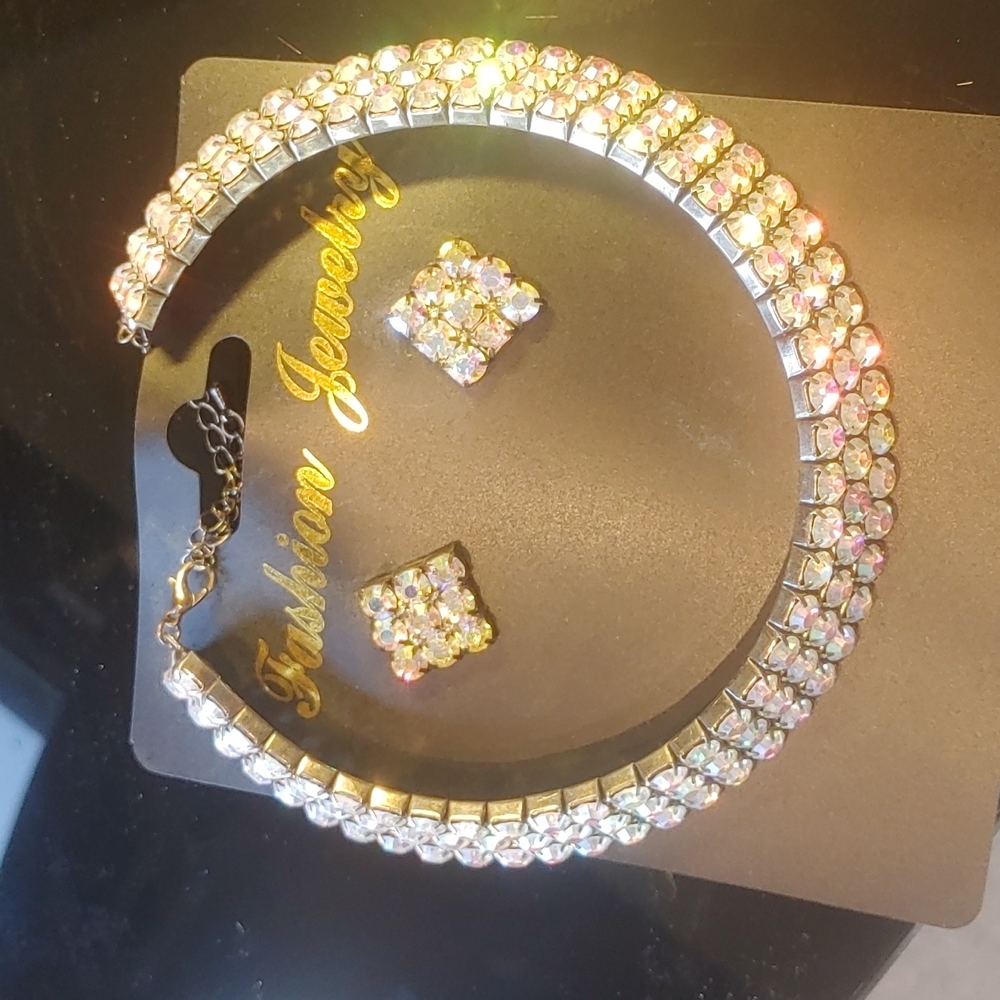 3 piece Rhinestone Choker Set - Picture 3 of 4